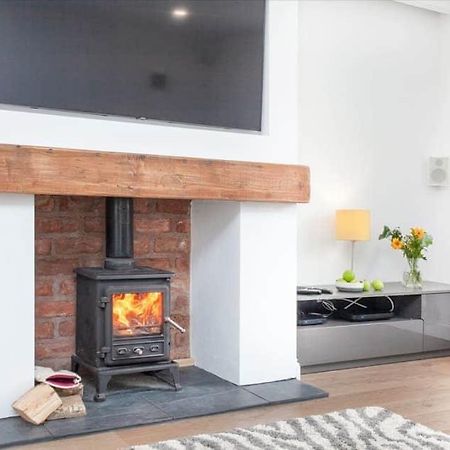 Honeybrook - Cosey Detached Home, Modern, Spacious توركواي المظهر الخارجي الصورة